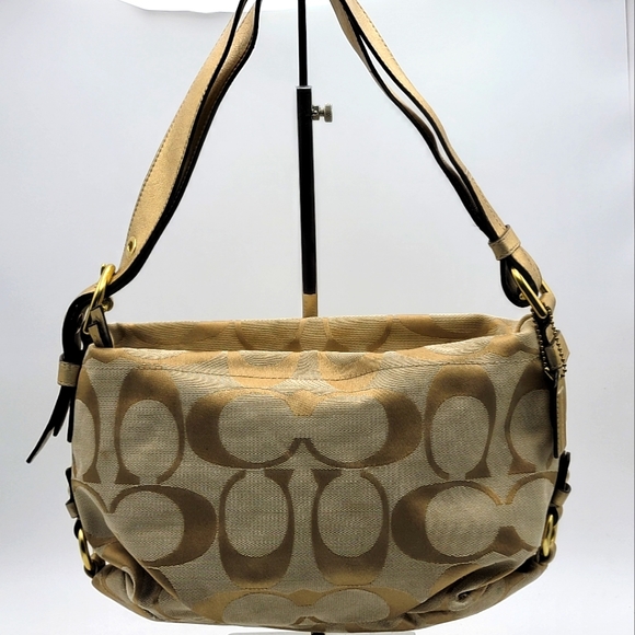 COACH F15068 Signature Shoulder Bag Khaki with Pink Interior. P52 - Picture 1 of 12